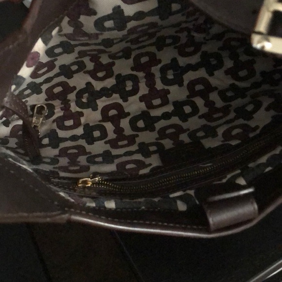 Handbag - Picture 3 of 6